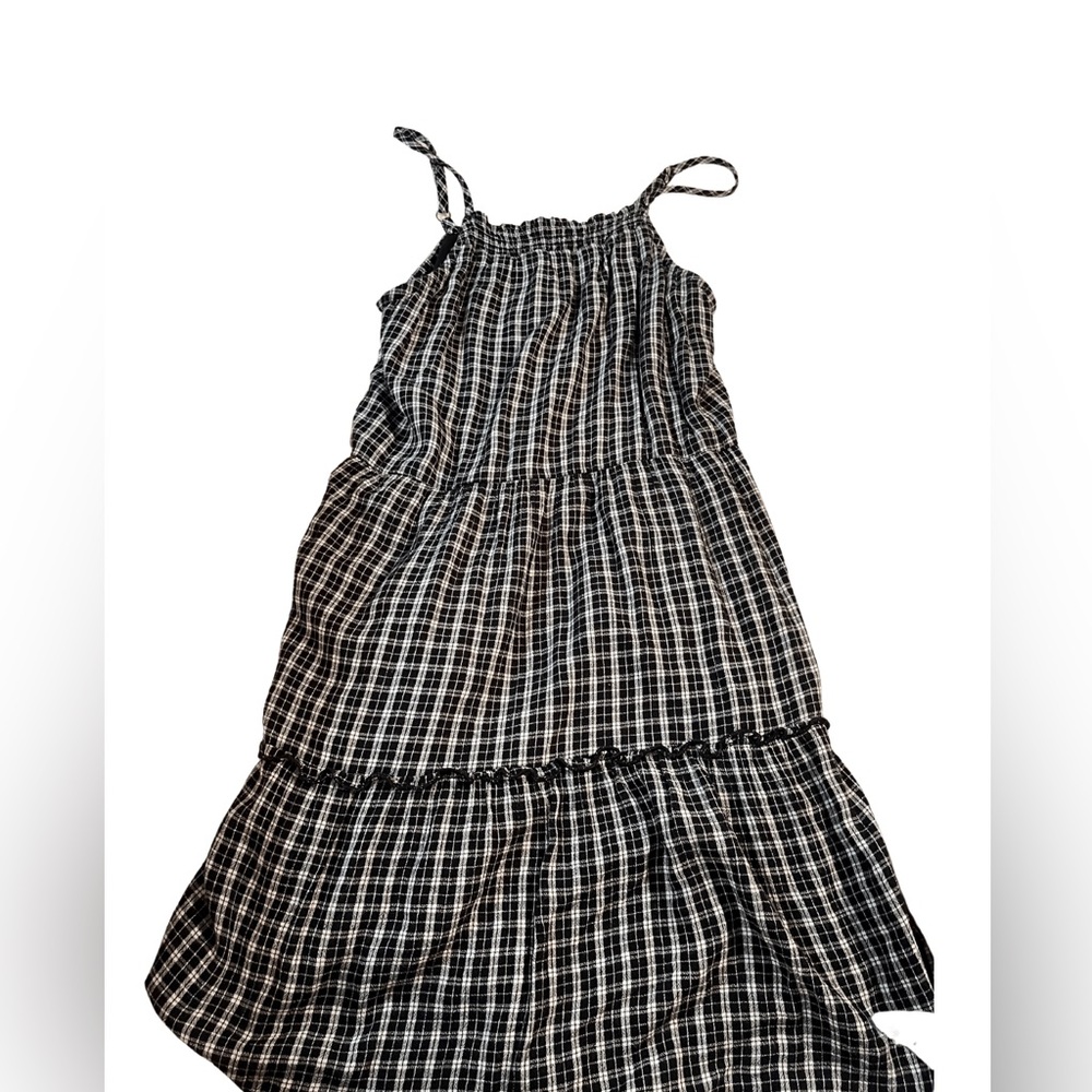 ABERCROMBIE GIRLS BLACK AND WHITE PLAID STRAP DRESS